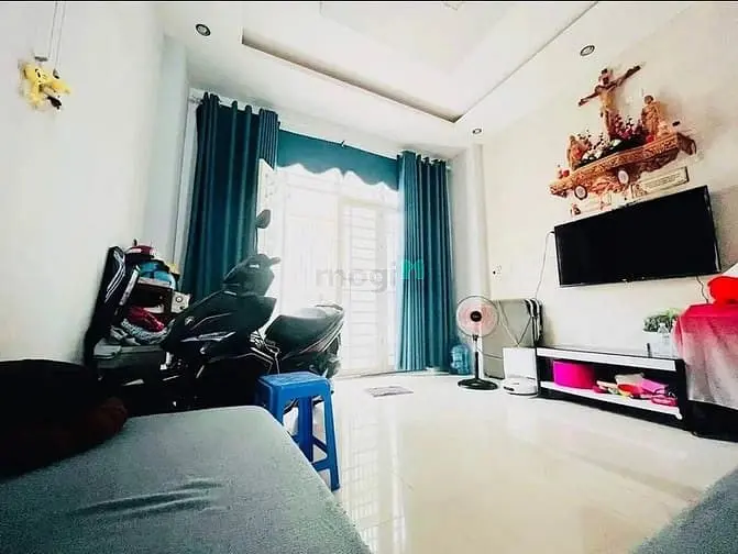 🏠 Nhà Đúc Trệt Lầu // Quang Trung P14 Gv 📏 Dt : 4 X 11.5 Pk, Pb, 2 P
