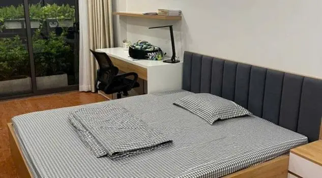 Bán Nhà Gần Phố Thạch Bàn Cổ Linh, Cách Aeon, Cầu Vĩnh Tuy Chỉ 500M. Lh 0965858116