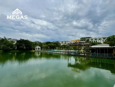 Cho Thuê Phòng Đẹp, Thiết Kế Hiện Đại - Khuôn Viên Thoáng Mát Đậu Được Oto, Hồ Bơi Free Giá Bao Tốt