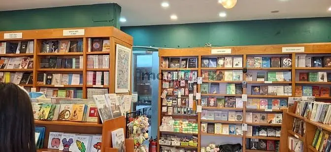 Cho Thuê Nhà Mặt Phố Đỗ Quang, Diện Tích 200M2/Tầng, Nhà 5 Tầng. Mt 8M