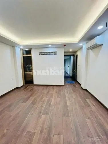 Nhà Mới Còn Thơm Mùi Sơn -4 Lầu Hẻm 51 Cao Thắng Giá 36 Triệu