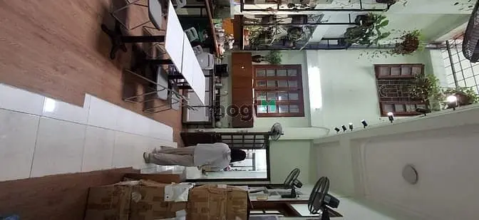 Cho Thuê Nhà Mặt Phố Đỗ Quang, Diện Tích 200M2/Tầng, Nhà 5 Tầng. Mt 8M
