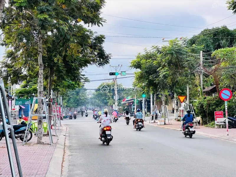 Bán Nhà 280M² Mặt Tiền Nguyễn Trường Tộ, Tân Thiện, La Gi – Giá 5.5 Tỷ