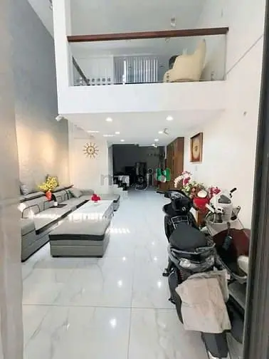 Nhà Hẻm Ô Tô 18A Nguyễn Thị Minh Khai, Quận 1 - Giá 22 Triệu