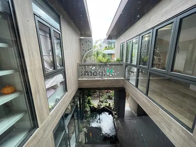 👑💯Biệt Thự Vip Tên Lửa 10X20M 2 Tầng Hồ Cá Koi - Sát Nhà Thờ Phao Lô