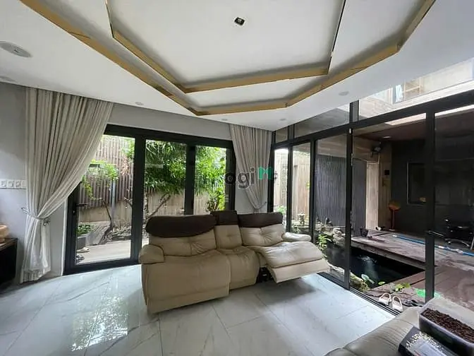 👑💯Biệt Thự Vip Tên Lửa 10X20M 2 Tầng Hồ Cá Koi - Sát Nhà Thờ Phao Lô