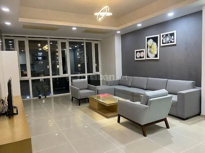 Bán Chcc Imperia Q2,(131M,3Pn Giá 9,35Ty ) Sh, Free Xe Hơi + Xe Máy