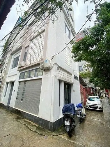 6057973 ảnh đại diện 1