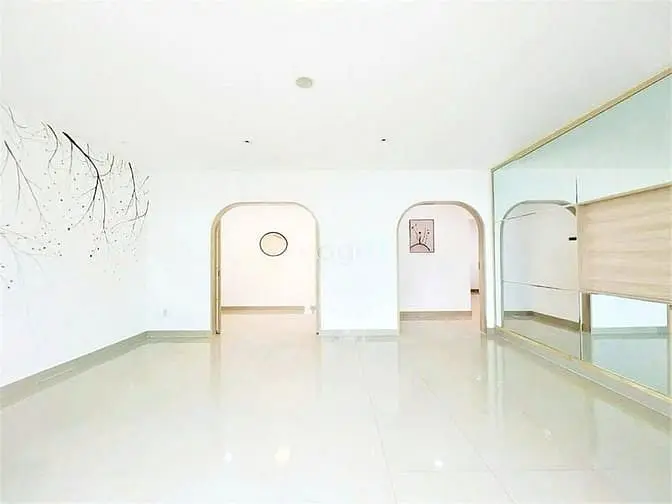 Hiếm Cho Thuê Nhà Đẹp Đường Lê Thị Hồng Gấm, Quận 1.