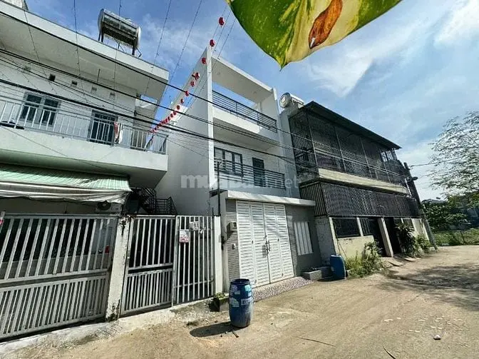 Chính Chủ Bán Nhà Đường 102, Phường Tăng Nhơn Phú A, Tp Thủ Đức Cũ