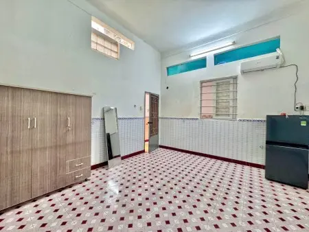 Phòng Trọ Sạch Sẽ Giá Tốt Diện Tích Rộng Gần Chợ Phạm Văn Hai Tân Bình