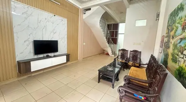 Bán Nhà Khu Vựcđốngđa, Vĩnhyên