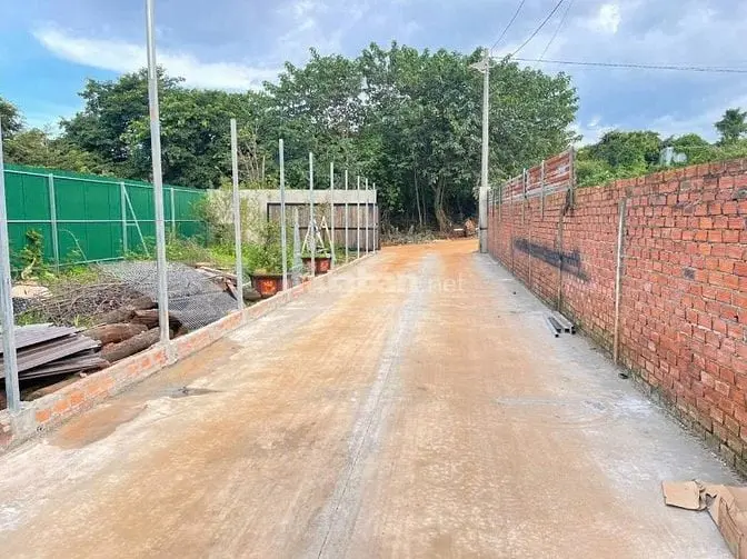 Cần Bán 3 Lô Liền Kề Hẻm Nguyễn Đình Chiểu , Buôn Ma Thuột, Đaklak.