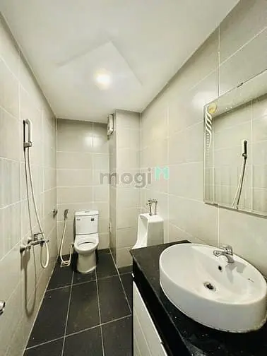 Bề Ngang 5M, Mặt Tiền Đường Nguyễn Văn Trỗi,Phường 11, Phú Nhuận