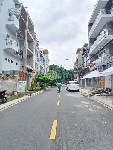 Bán Nhà Đường Số 28 Q6 (4X18) 4 Tấm. Giá 12,5 Tỷ