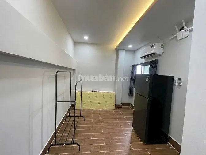 Bán Căn Hộ Dịch Vụ Cao Cấp Đường Lạc Long Quân, Phường 3, Quận 11