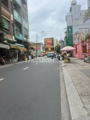 Bán Nhà Mặt Tiền Triệu Quang Phục – Quận 5