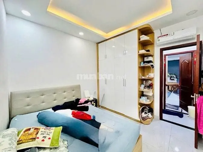 Bán Nhà Đẹp Hẻm Xe Hơi Nguyễn Văn Quỳ, Phường Phú Thuận, Quận 7
