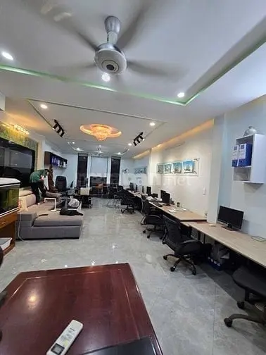 6058579 ảnh đại diện 1