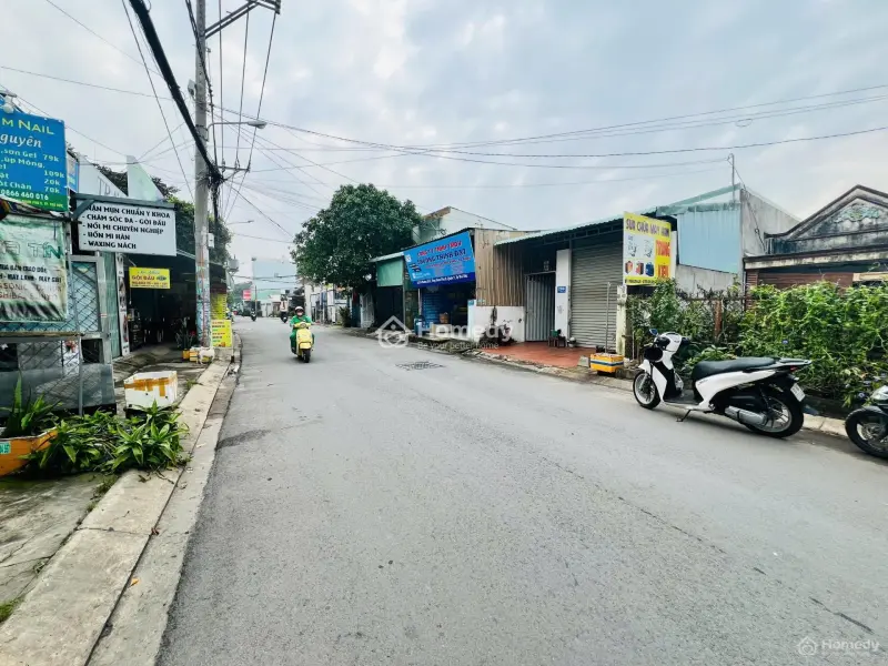 Lô Đất Siêu Vị Trí Sát Đình Phong Phú Ngang 7.4M Mặt Tiền Xây Chdv, Ks Cực Đẹp! Giá Chỉ 64Tr/M2