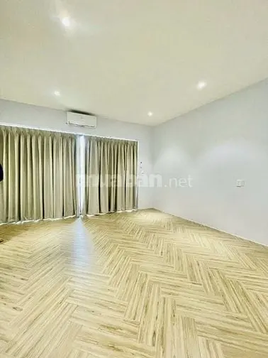 Cho Thuê Nhà Mới Kinh Doanh Thẩm Mỹ, Spa, Quận Phú Nhuận