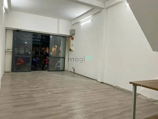 Cho Thuê Mặt Tiền Tân Bình - 3Pn - Tiện Ở Kinh Doanh - 60M - 18 Triệu