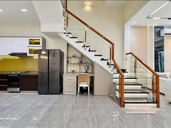 6058305 ảnh đại diện 1