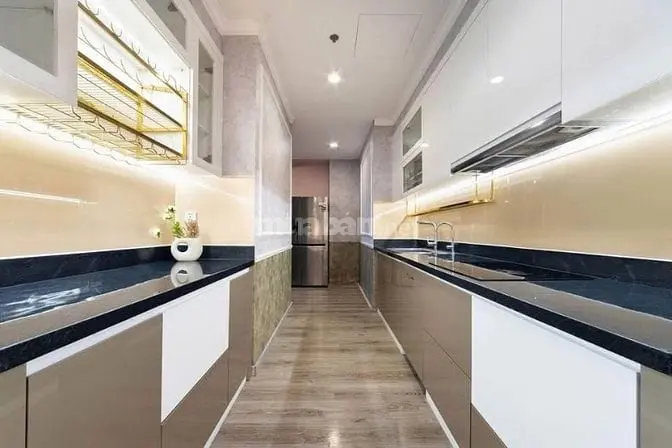 Bán Gấp Ch 60M2/2 Tỷ4 ,Full Nt, Dọn Ở ,Vay 80%.View Mt Phạm Văn Đồng .