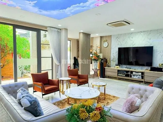 Bán Gấp Tòa Nhà Văn Phòng Kết Hợp Nhà Ở Mt Lê Văn Huân, P.13, Quận Tân