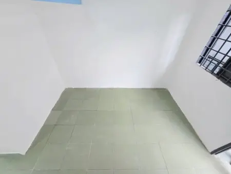 Phòng Mới Ban Công, Ko Chủ, Giờ Tự Do Gần Đh Ngân Hàng Và Nông Lâm Gác Cao Thoáng