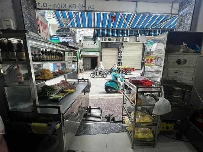 Sang Gấp Quán Bánh Mì – 110 Triệu, Vào Là Bán Ngay P15 Quận 10