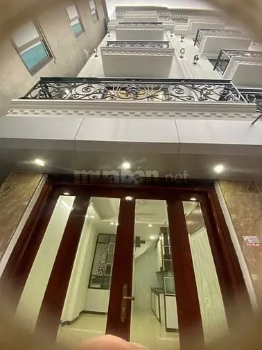 Bán Nhà Tổ 13 Thạch Bàn Phường Long Biên, 30M2X 4,5 Tầng Hiện Đại