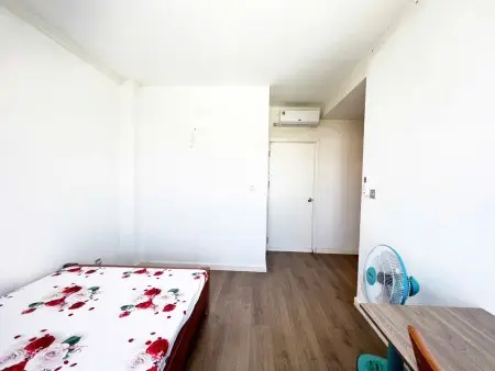 Phòng Master Full Nt Trong Chung Cư Lux Garden 370 Nguyễn Văn Quỳ Q.7.
