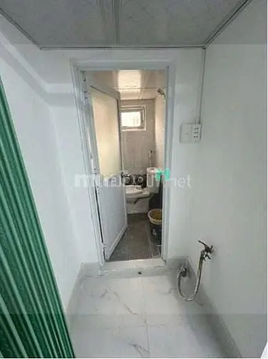Chính Chủ Bán Gấp Căn Hộ Tập Thể 131 Hà Tôn Quyền, Quận 11, 1,25Tỷ