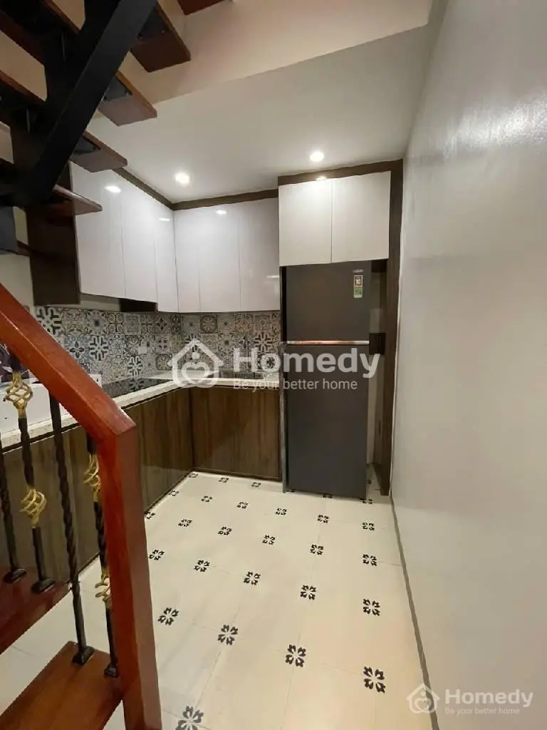Chỉ Hơn 6Tỷ Cho Căn Nhà Hoa Hậu 4Tầng Phố Lê Đại Hành-Gần Vincom Bà Triệu-Vài Bước Sang Cv Lênin