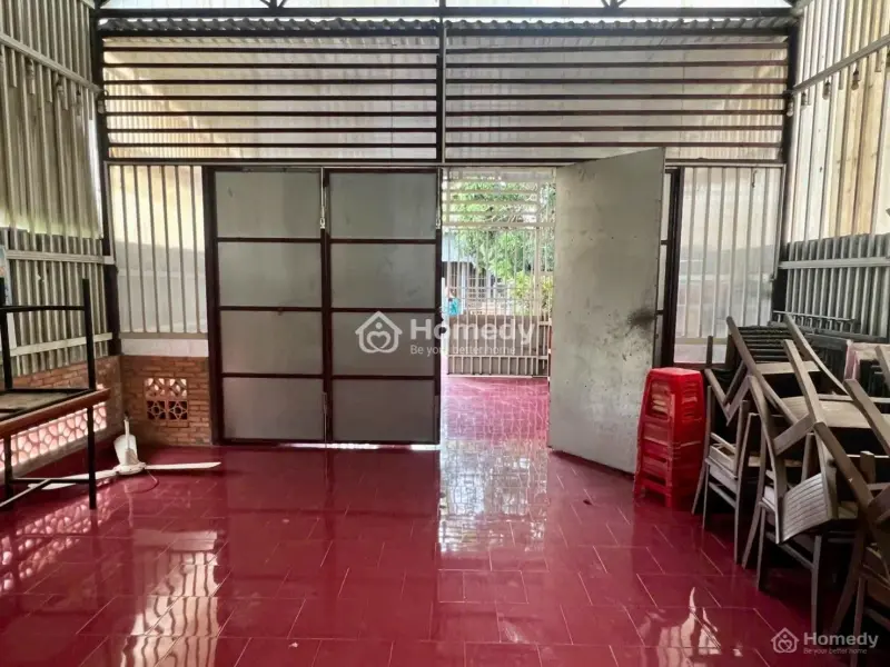 Bán Nhà Tiền Chế 132M2 Kdc Hoàng Long, Đường Số 5, Shr - Giá Chỉ 2 Tỷ 350