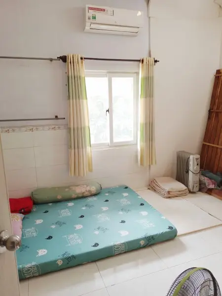 Cho Thuê Nhà Nguyên Căn 1 Trệt 1 Lầu 96 M2 Full Nội Thất Hẻm 766 Ql13 Gần Ngã Tư Bình Phước, Thủ Đức