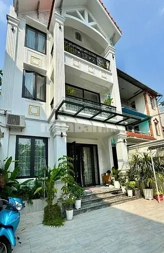 Giảm 2 Tỷ Giá Bán Đất Tặng Bt Sân Vườn 3 Tầng 130M2 Mt 6.5M - 1X Tỷ