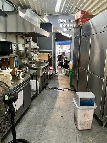 Cho Thuê Quán Cafe & Gà Rán – Góc 3 Mặt Tiền Cực Hiếm Ngay Trung Tâm