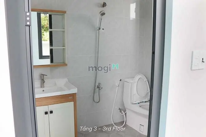 Chính Chủ Cho Thuê Nguyên Căn Nhà Mặt Tiền 459 Hoàng Sa, Quận 3