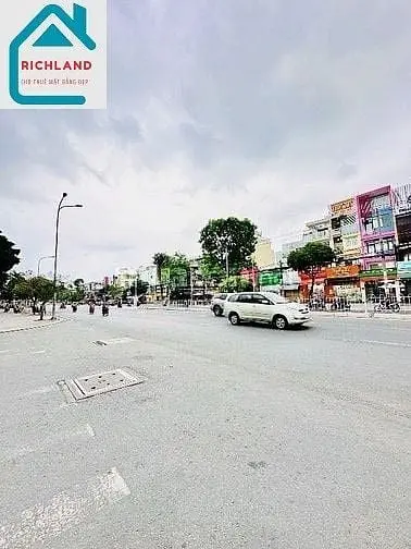 Cho Thuê Nhà Góc 2Mt: 166-168 Tên Lửa + Đường 17A - 8X21M
