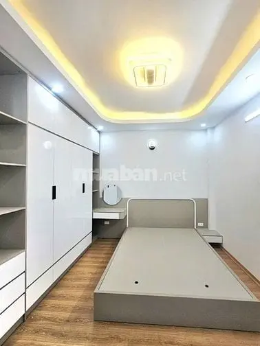 Nhà Phố Hồ Đắc Di, Gần Hồ, Ngõ Thông Các Ngả, Ôtô Đỗ Cổng, Dt 38X7T