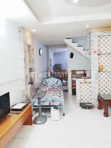 Cho Thuê Nhà Nguyên Căn 1 Trệt 1 Lầu 96 M2 Full Nội Thất Hẻm 766 Ql13