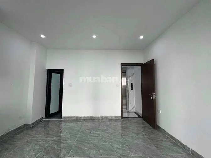 Bán Nhanh Nhà Đẹp Ngõ An Dương, Giá 15.5 Tỷ, 70M2X5T, Ảnh Thật