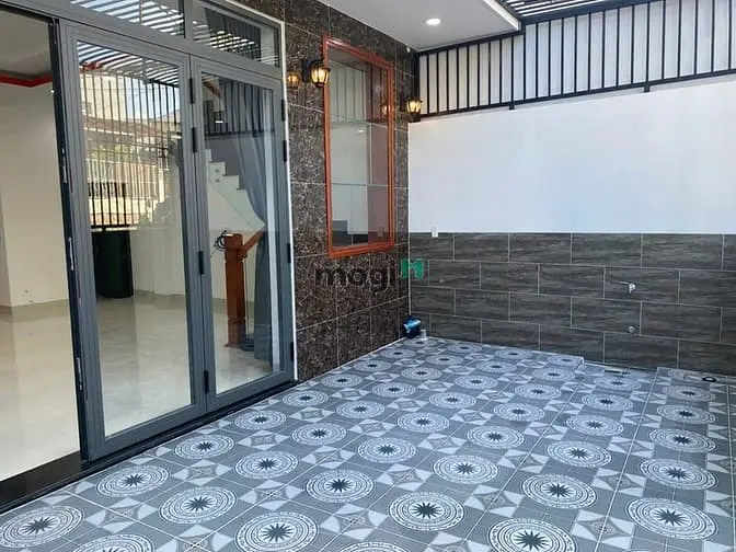 Bán Nhà Mới 3Tầng-3Pn-Dt79M2-Đ8M Ôtô Đâu Cửa-Vĩnh Phước-Nha Trang-5T85