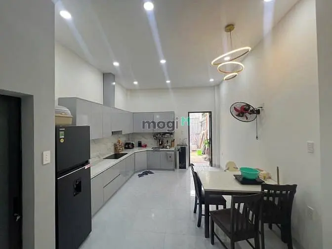 Bán Nhà Đẹp Lung Linh Đường Dương Cát Lợi, Nhà Bè – Cách Q7 Chỉ 1 Cây