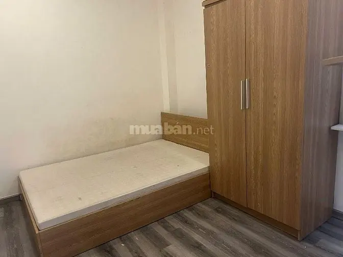 Cho Thuê Nhà 105/6E Cao Thắng, Phường 17, Quận Phú Nhuận