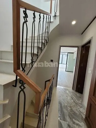 Bán Nhà Khúc Thừa Dụ,Cầu Giấy - 7 Tầng Thang Máy, 50.3M² - Kinh Doanh