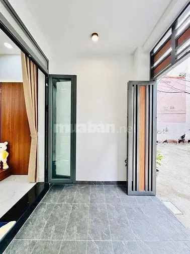 Lên Sóng Siêu Phẩm Hoàng Việt Gần Khu Bờ Kè, Giá Dưới 2 Tỷ. Xây 3 Tầng