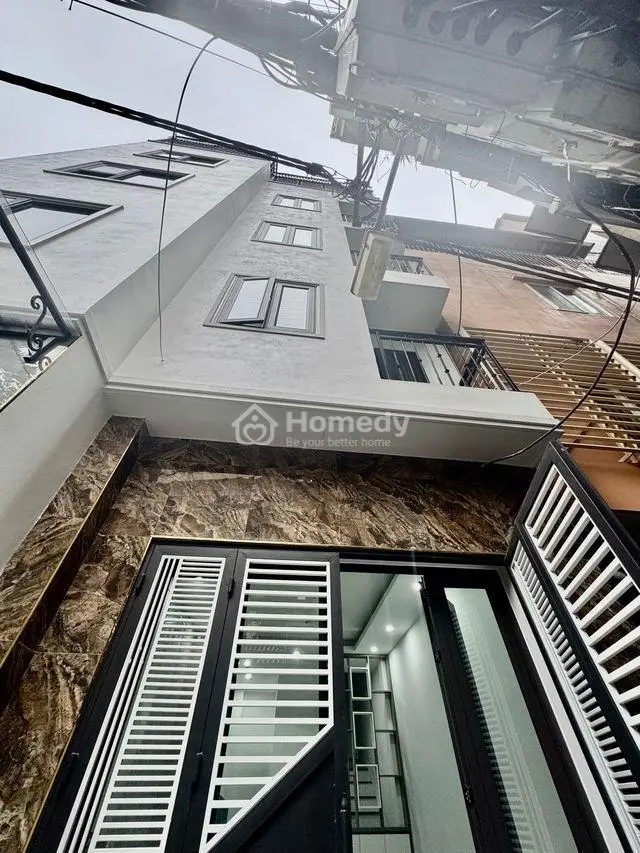 Chính Chủ Bán Nhà Phố Cầu Giấy,Dương Quảng Hàm Sổ Nở Hậu, 5 Tầng Dân Xây Kiên Cố Giá 8.9Tỷ